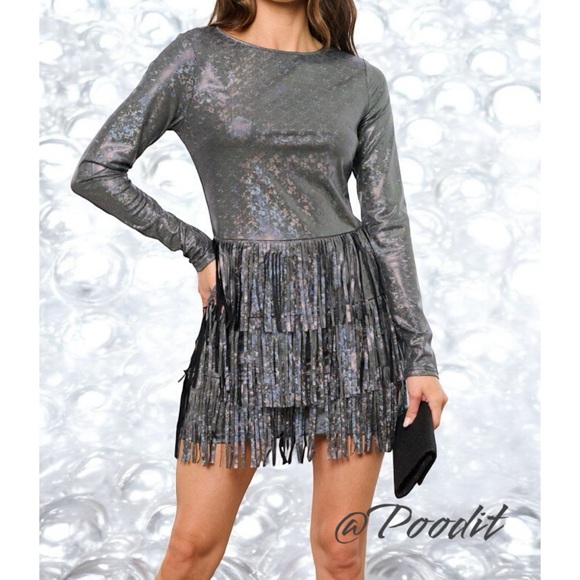 PEACH LOVE CALIFORNIA metallic silver dress sz S M L - Picture 4 of 12